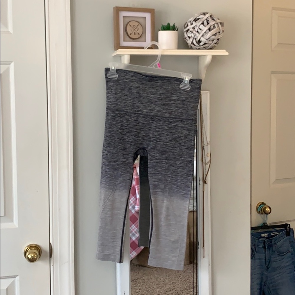 Cropped tjmaxx ombré leggings!